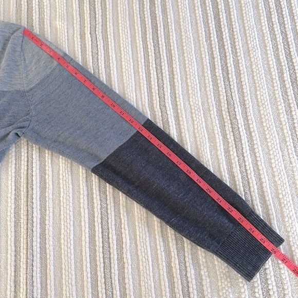 TOMMY HILFIGER Mens Cardigan Sweater L Blue Navy Gray Colorblock Cotton V Neck - Picture 4 of 9